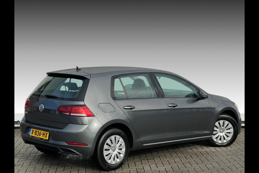 Volkswagen Golf 1.0 TSI Trendline CARPLAY | CAMERA | NAVI |