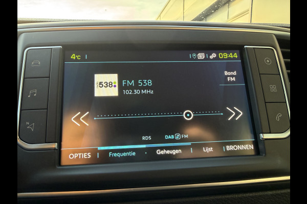 Peugeot e-Expert DC 75 kWh (Stoelverwarming - 2x Schuifdeuren - Keyless Entry - Laadruimte betimmering - Automatische Airco - Navigatie - Parkeer