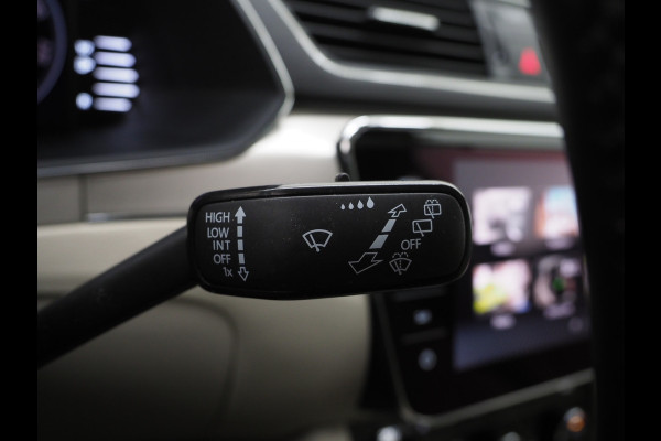 Škoda Superb Combi 1.4 TSI iV Laurin & Klement | Canton | Leder | Camera | Keyless | Adaptive Cruise | Virtual | Memory | Carplay