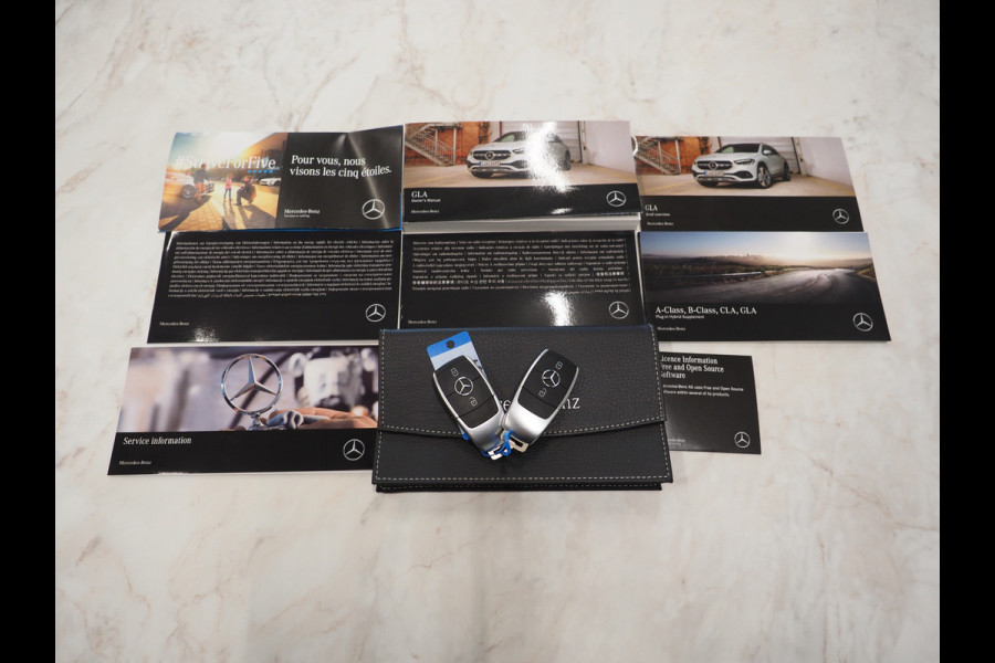 Mercedes-Benz GLA 250 e Progressive | Panoramadak | Trekhaak | Leder | Camera | Keyless | Adaptive Cruise | Sfeerlicht