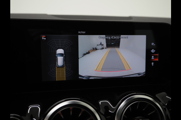 Mercedes-Benz GLA 250 e Progressive | Panoramadak | Trekhaak | Leder | Camera | Keyless | Adaptive Cruise | Sfeerlicht