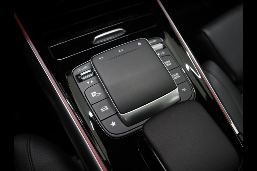 Mercedes-Benz GLA 250 e Progressive | Panoramadak | Trekhaak | Leder | Camera | Keyless | Adaptive Cruise | Sfeerlicht