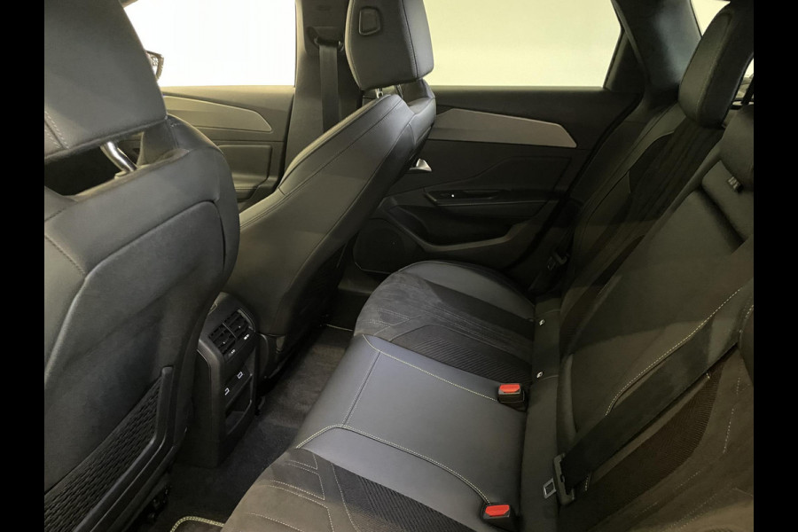 Peugeot 308 1.6 Plug-in Hybrid 180pk Automaat GT | DEMO ! | Climate Control Control Camera Achter Navigatie Apple Carplay / Android auto Velgen