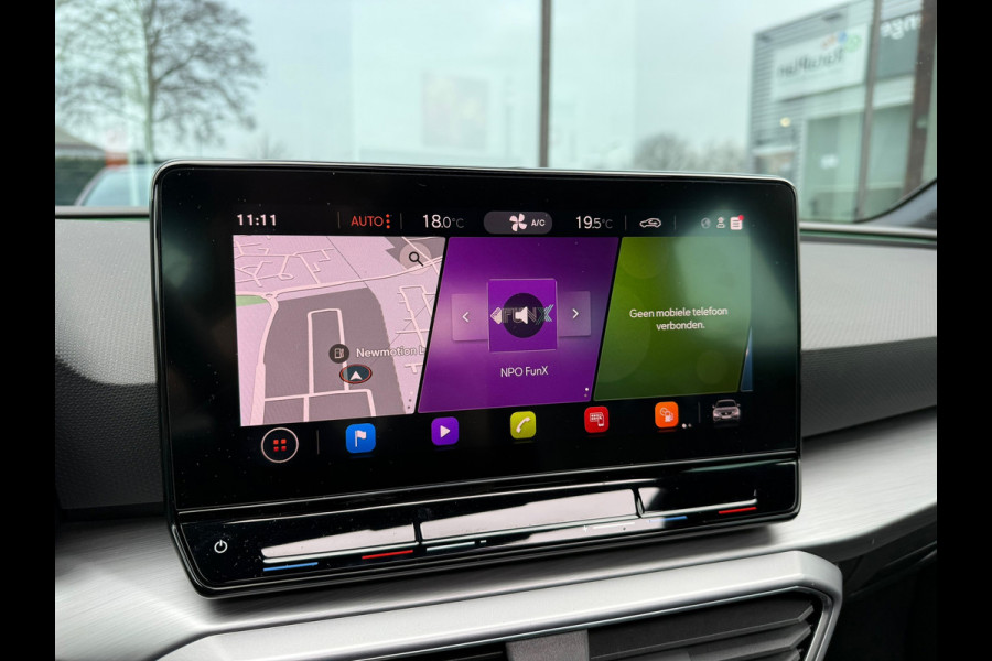 Seat Leon 1.5 TSI FR Launch Edition - Navi - Pano/schuifdak - Parkeerhulp - Org.NL