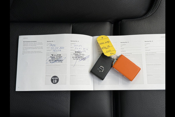 Volvo XC90 2.0 T8 Recharge AWD Plus Dark 7P. | Pano | Trekhaak | Pilot Assist | H/K Audio