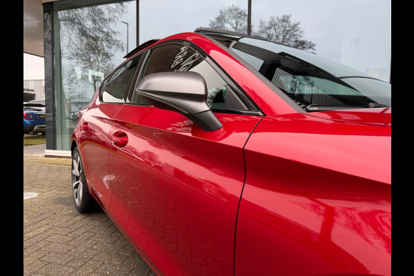 Seat Leon 1.5 TSI FR Launch Edition - Navi - Pano/schuifdak - Parkeerhulp - Org.NL