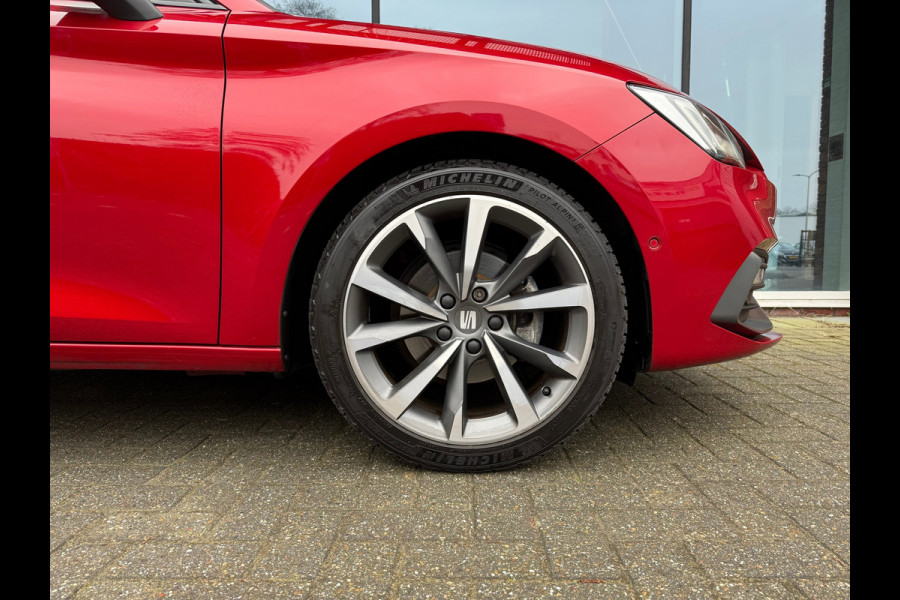Seat Leon 1.5 TSI FR Launch Edition - Navi - Pano/schuifdak - Parkeerhulp - Org.NL