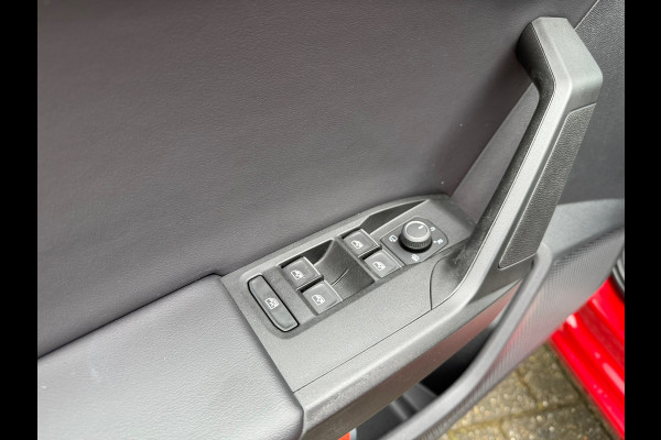 Seat Leon 1.5 TSI FR Launch Edition - Navi - Pano/schuifdak - Parkeerhulp - Org.NL
