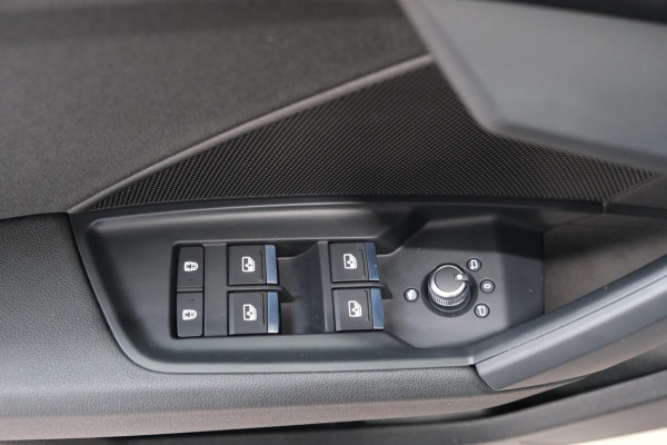 Audi A3 Sportback 30 TFSI Advanced edition Automaat - N.A.P. Airco, Cruise, Navi, PDC.