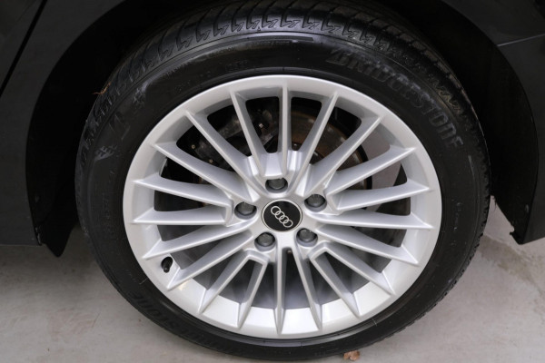 Audi A3 Sportback 30 TFSI Advanced edition Automaat - N.A.P. Airco, Cruise, Navi, PDC.