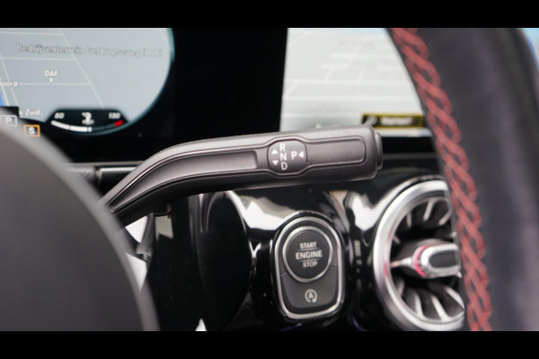 Mercedes-Benz GLA 250 4MATIC AMG NIGHT AUTOMAAT-360 CAMERA-AMBIANCE-BURMESTER-KEYLESS-NAVIGATIE-PANO-WINTER-Etc.