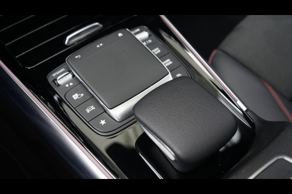 Mercedes-Benz GLA 250 4MATIC AMG NIGHT AUTOMAAT-360 CAMERA-AMBIANCE-BURMESTER-KEYLESS-NAVIGATIE-PANO-WINTER-Etc.