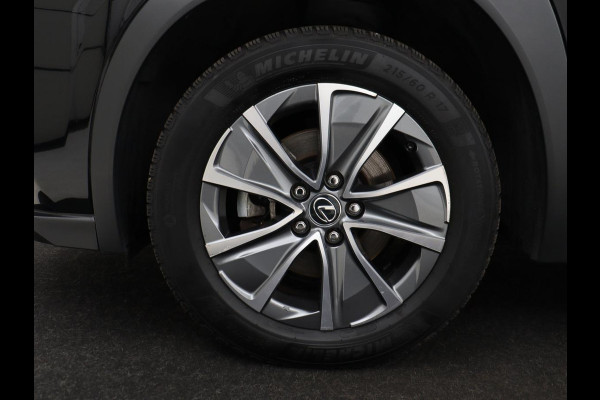 Lexus UX 300e 54 kWh | Alcantara | Adaptive cruise | Carplay | Full LED | Elektrische stoelen | Climate control | Bluetooth | DAB