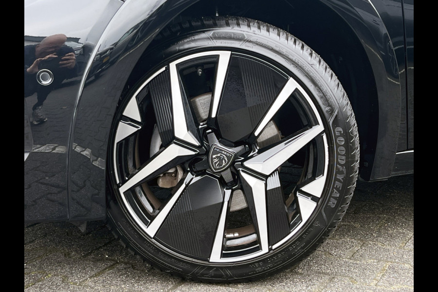 Peugeot 208 Hybrid 136 e-DCS6 GT | ACC | Vision Pack | Navi | Carplay | LED