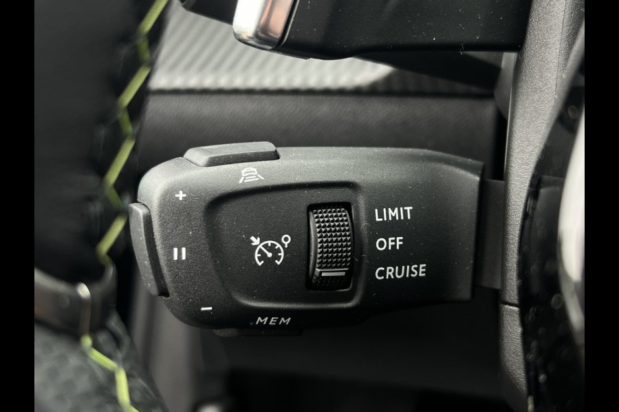 Peugeot 208 Hybrid 136 e-DCS6 GT | ACC | Vision Pack | Navi | Carplay | LED