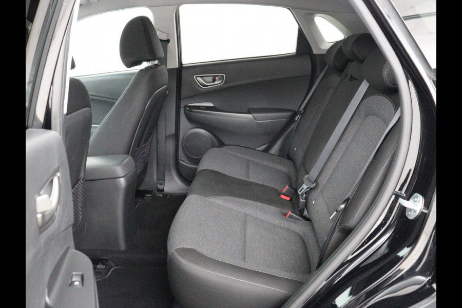 Hyundai Kona EV Fashion 64 kWh | SOH 100% | 3 Fase | Head-Up | Camera | Adaptive cruise | Krell Audio | Wamtepomp | Carplay | Navigatie | Bluetooth