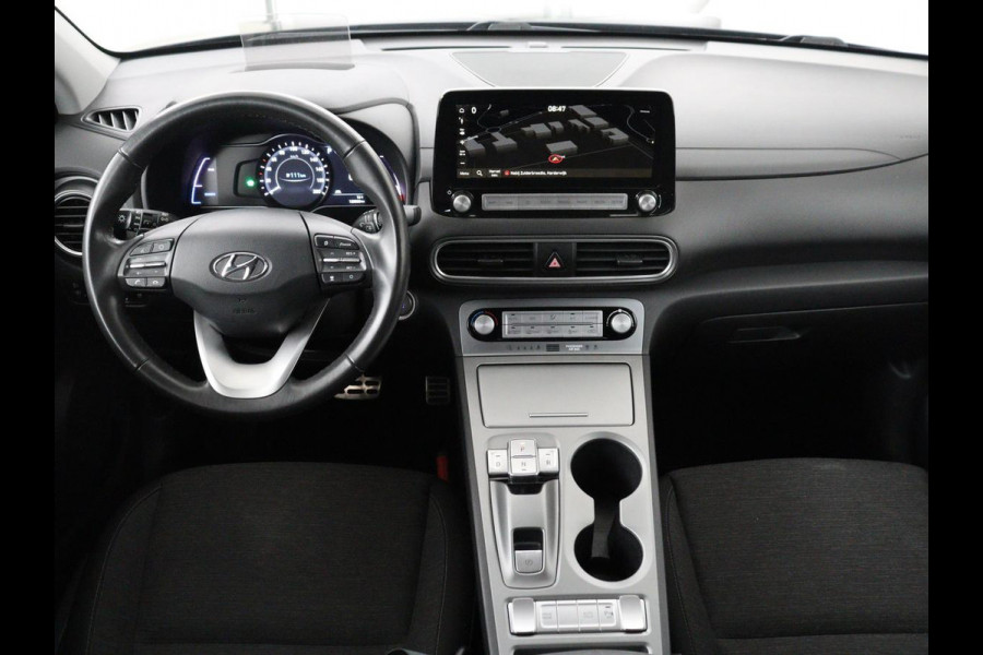 Hyundai Kona EV Fashion 64 kWh | SOH 100% | 3 Fase | Head-Up | Camera | Adaptive cruise | Krell Audio | Wamtepomp | Carplay | Navigatie | Bluetooth