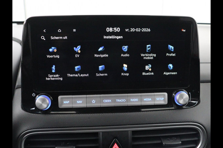 Hyundai Kona EV Fashion 64 kWh | SOH 100% | 3 Fase | Head-Up | Camera | Adaptive cruise | Krell Audio | Wamtepomp | Carplay | Navigatie | Bluetooth