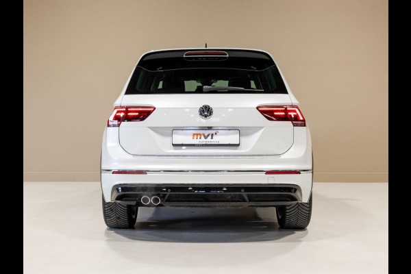 Volkswagen Tiguan 2.0 TSI 4Motion Highline / 180pk / R-Line / Achteruitrijcamera / Cruise / Navigatie / Apple Carplay