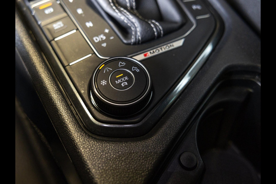 Volkswagen Tiguan 2.0 TSI 4Motion Highline / 180pk / R-Line / Achteruitrijcamera / Cruise / Navigatie / Apple Carplay