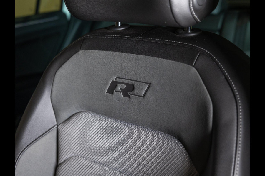 Volkswagen Tiguan 2.0 TSI 4Motion Highline / 180pk / R-Line / Achteruitrijcamera / Cruise / Navigatie / Apple Carplay