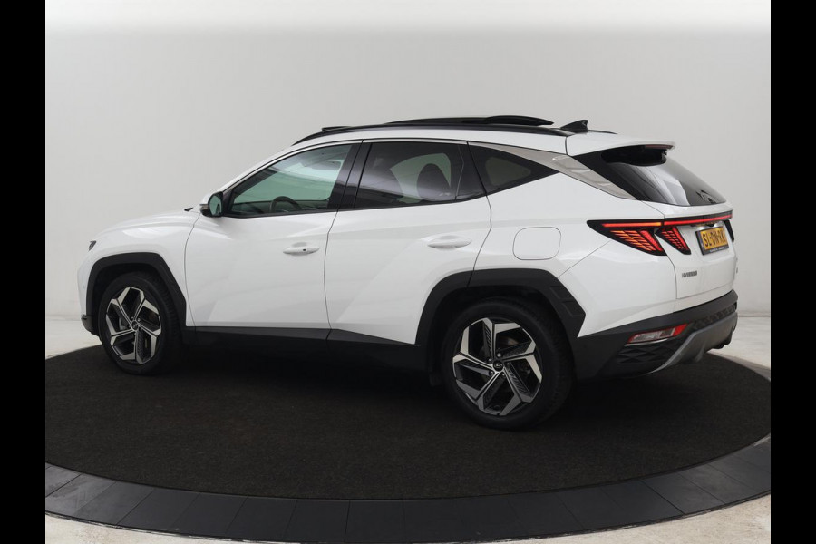 Hyundai Tucson 1.6 T-GDI PHEV Premium Sky 4WD | Panoramadak | Stoelventilatie | 360 Camera | Leder | Krell Audio | Adaptive cruise | Achterbankverwarming | Full LED | Keyless | Carplay | Navigatie | Plug In