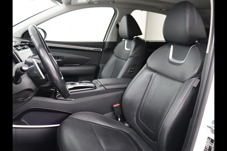 Hyundai Tucson 1.6 T-GDI PHEV Premium Sky 4WD | Panoramadak | Stoelventilatie | 360 Camera | Leder | Krell Audio | Adaptive cruise | Achterbankverwarming | Full LED | Keyless | Carplay | Navigatie | Plug In