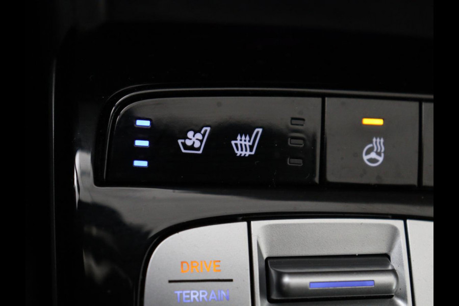 Hyundai Tucson 1.6 T-GDI PHEV Premium Sky 4WD | Panoramadak | Stoelventilatie | 360 Camera | Leder | Krell Audio | Adaptive cruise | Achterbankverwarming | Full LED | Keyless | Carplay | Navigatie | Plug In