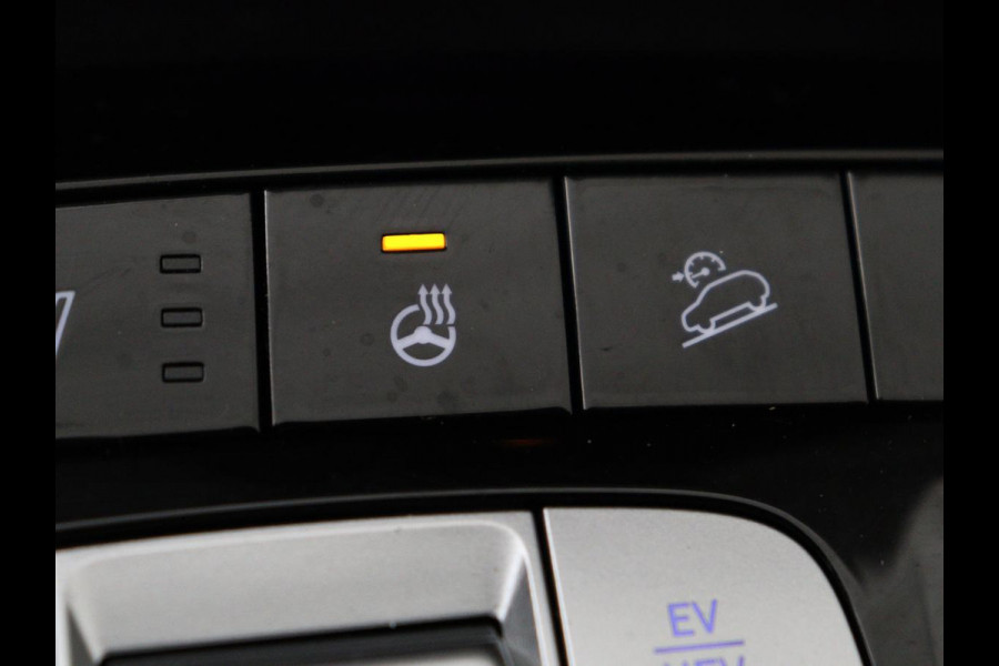 Hyundai Tucson 1.6 T-GDI PHEV Premium Sky 4WD | Panoramadak | Stoelventilatie | 360 Camera | Leder | Krell Audio | Adaptive cruise | Achterbankverwarming | Full LED | Keyless | Carplay | Navigatie | Plug In