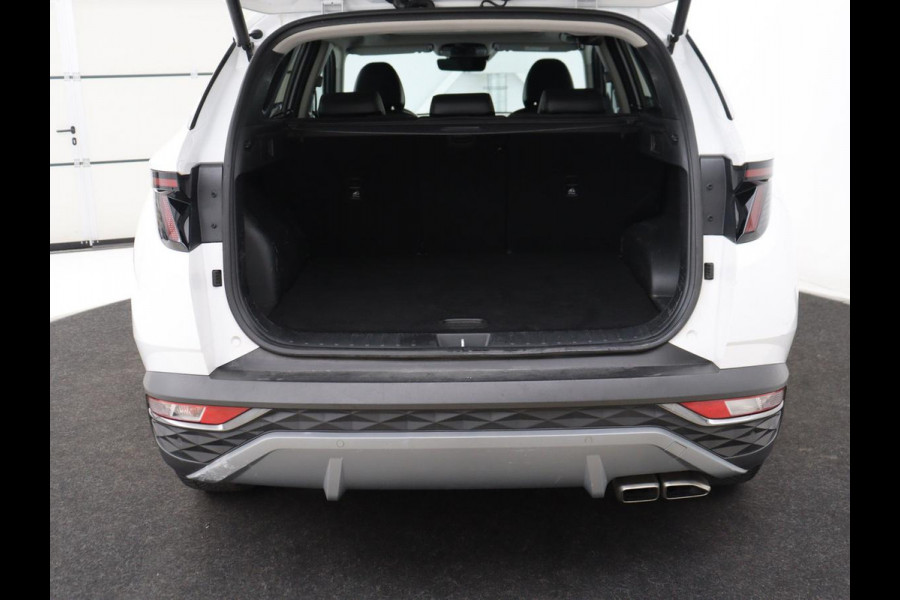 Hyundai Tucson 1.6 T-GDI PHEV Premium Sky 4WD | Panoramadak | Stoelventilatie | 360 Camera | Leder | Krell Audio | Adaptive cruise | Achterbankverwarming | Full LED | Keyless | Carplay | Navigatie | Plug In