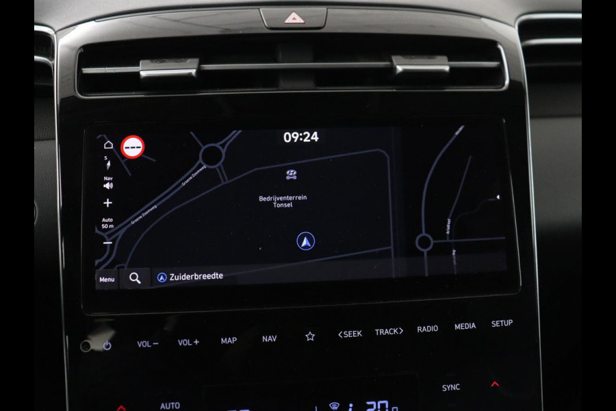 Hyundai Tucson 1.6 T-GDI PHEV Premium Sky 4WD | Panoramadak | Stoelventilatie | 360 Camera | Leder | Krell Audio | Adaptive cruise | Achterbankverwarming | Full LED | Keyless | Carplay | Navigatie | Plug In