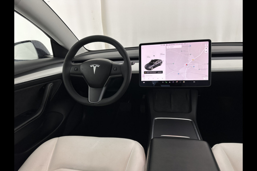 Tesla Model 3 ⚠️HV-BATTERY-DEFECT⚠️ Long Range AWD 75 kWh [ 3-Fase ] {SOH-86%} (INCL-BTW) Aut. *PANO | AUTOPILOT | LEATHER | KEYLESS | FULL-LED | MEMORY-PACK | TOPVIEW | DAB | CARPLAY | DIGI-COCKPIT | LANE-ASSIST | COMFORTSEATS | 19"ALU*