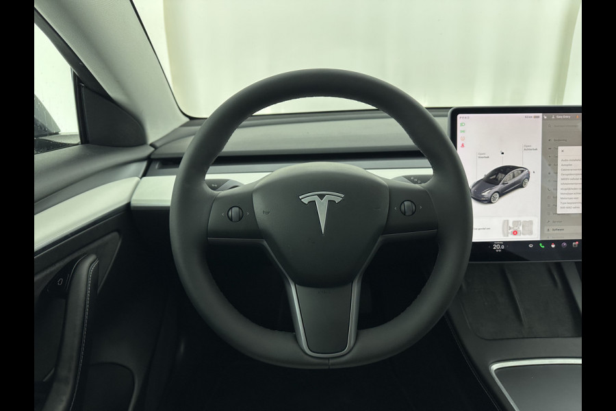 Tesla Model 3 ⚠️HV-BATTERY-DEFECT⚠️ Long Range AWD 75 kWh [ 3-Fase ] {SOH-86%} (INCL-BTW) Aut. *PANO | AUTOPILOT | LEATHER | KEYLESS | FULL-LED | MEMORY-PACK | TOPVIEW | DAB | CARPLAY | DIGI-COCKPIT | LANE-ASSIST | COMFORTSEATS | 19"ALU*