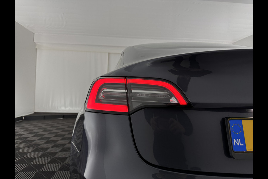 Tesla Model 3 ⚠️HV-BATTERY-DEFECT⚠️ Long Range AWD 75 kWh [ 3-Fase ] {SOH-86%} (INCL-BTW) Aut. *PANO | AUTOPILOT | LEATHER | KEYLESS | FULL-LED | MEMORY-PACK | TOPVIEW | DAB | CARPLAY | DIGI-COCKPIT | LANE-ASSIST | COMFORTSEATS | 19"ALU*