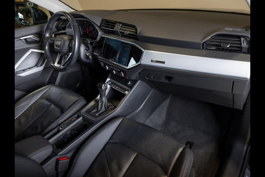 Audi Q3 35 TFSI S-line / 150pk/ Leer / Cruise / Airco / Stoelverwarming / Navigatie