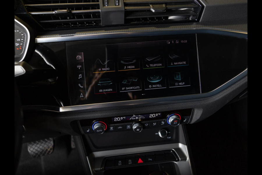 Audi Q3 35 TFSI S-line / 150pk/ Leer / Cruise / Airco / Stoelverwarming / Navigatie