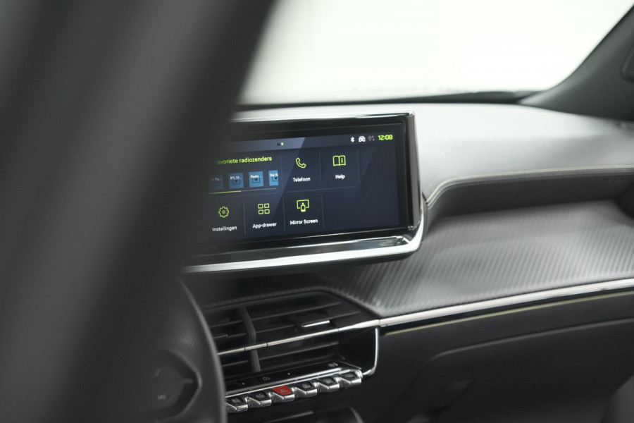 Peugeot 2008 PureTech 130 EAT8 GT | 360 Camera | Dodehoekdetectie | Apple Carplay