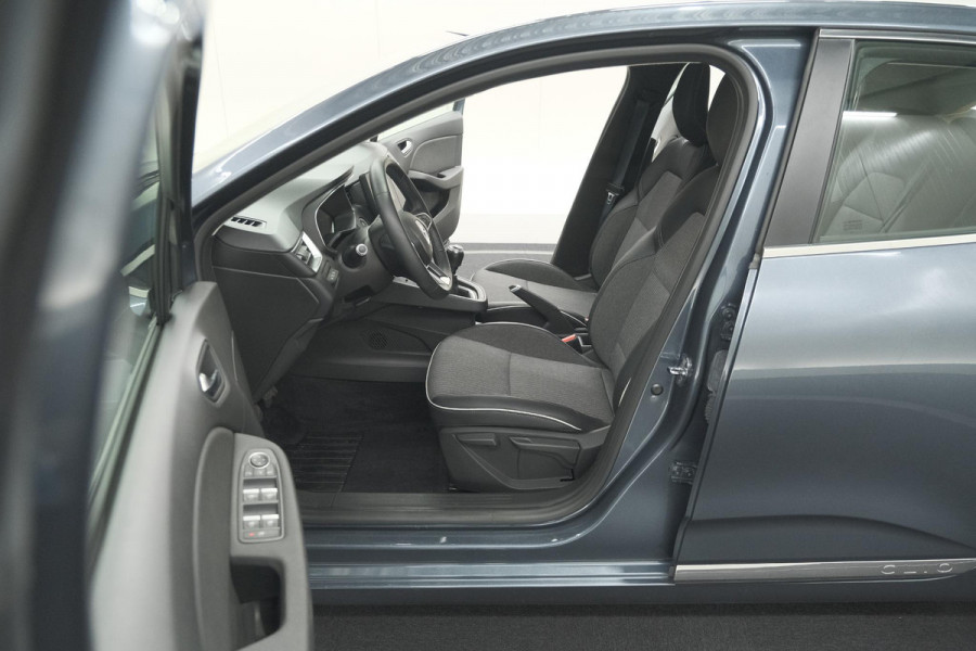 Renault Clio TCe 100 Intens | Navigatie | Apple Carplay | Cruise Control | Parkeersensoren