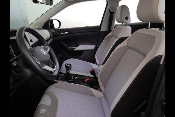 Volkswagen T-Cross 1.0 TSI Style 115PK DSG | Navigatie | Parkeercamera | 18"LM velgen | Matrix koplampen |