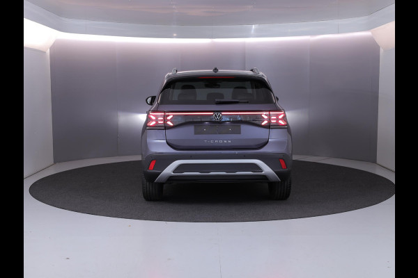 Volkswagen T-Cross 1.0 TSI Style 115PK DSG | Navigatie | Parkeercamera | 18"LM velgen | Matrix koplampen |