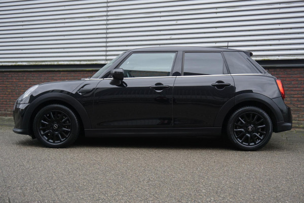 MINI Mini 1.5 One Essential LED/GR. NAVI/1e EIGENAAR.