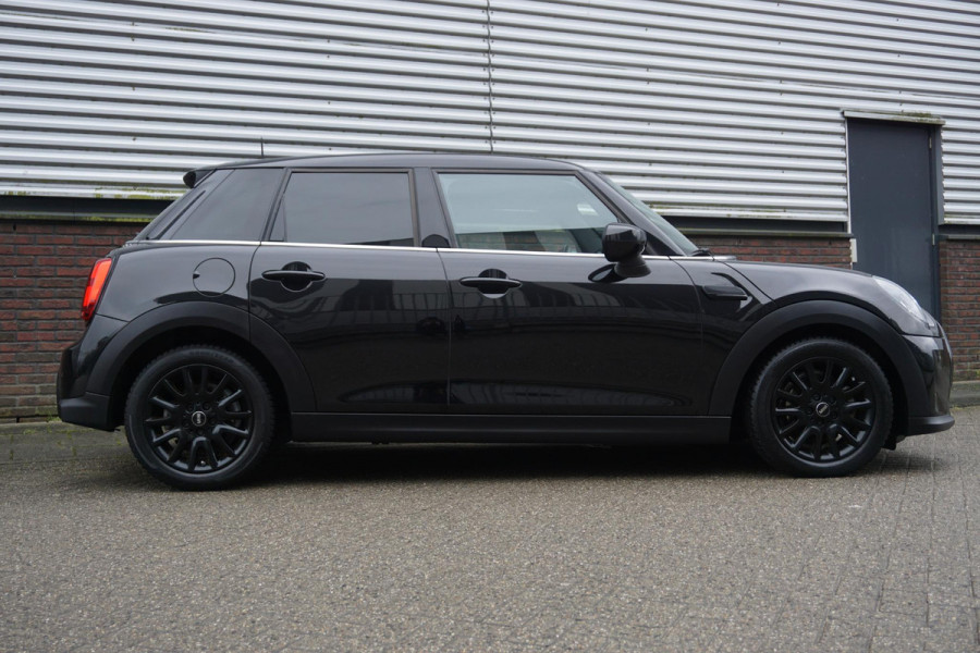 MINI Mini 1.5 One Essential LED/GR. NAVI/1e EIGENAAR.