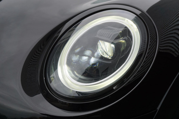 MINI Mini 1.5 One Essential LED/GR. NAVI/1e EIGENAAR.