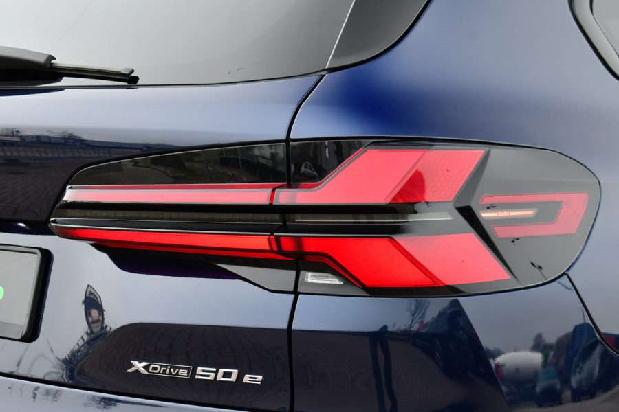BMW X5 xDrive50e M-Sport Pro Pano Trekh ACC Comfstoel HUD 360 22inch
