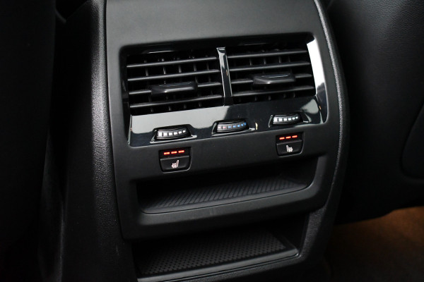 BMW X5 xDrive50e M-Sport Pro Pano Trekh ACC Comfstoel HUD 360 22inch