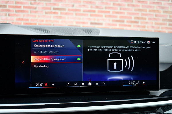 BMW X5 xDrive50e M-Sport Pro Pano Trekh ACC Comfstoel HUD 360 22inch