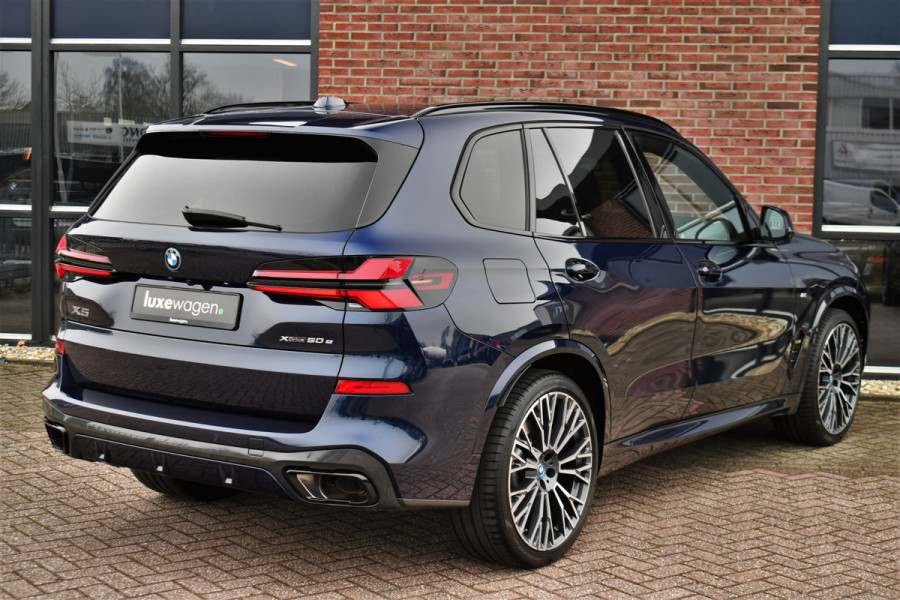 BMW X5 xDrive50e M-Sport Pro Pano Trekh ACC Comfstoel HUD 360 22inch