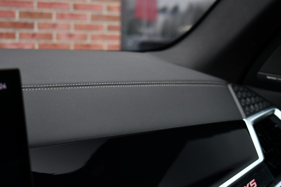 BMW X5 xDrive50e M-Sport Pro Pano Trekh ACC Comfstoel HUD 360 22inch