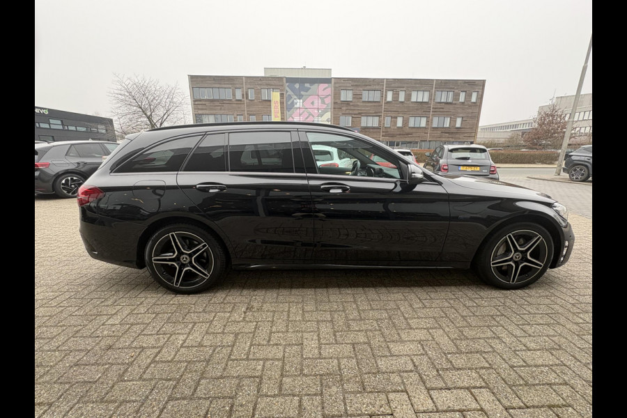 Mercedes-Benz C-Klasse Estate 300e T AMG Line | Plug-in Hybride | PHEV | Panoramadak |  Stoelverwarming | Achteruitrijcamera | Eektrisch vestelbare stoelen | Dealer onderhouden