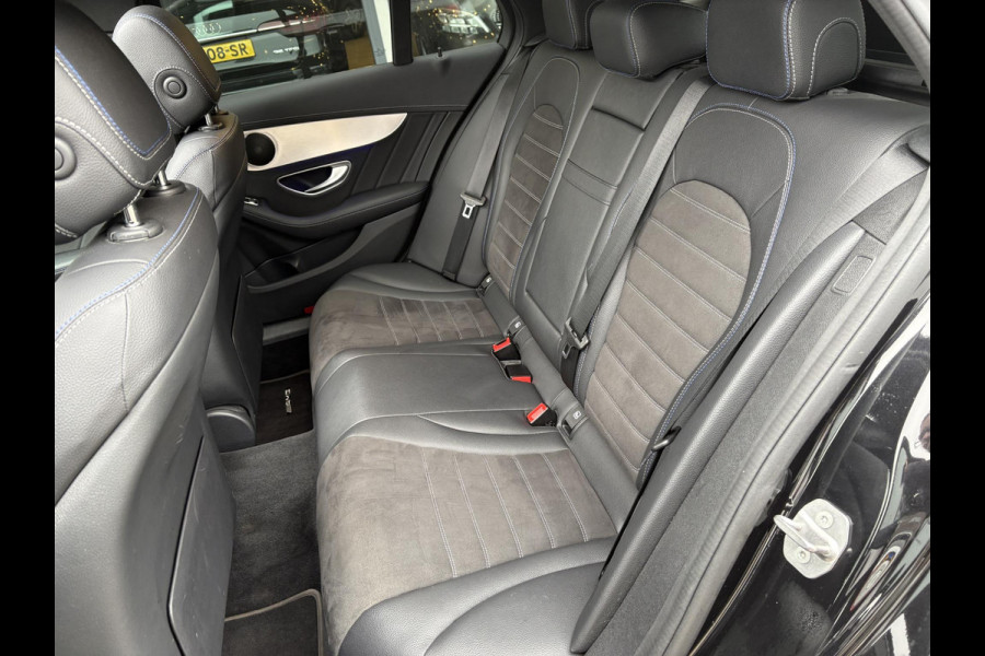 Mercedes-Benz C-Klasse Estate 300e T AMG Line | Plug-in Hybride | PHEV | Panoramadak |  Stoelverwarming | Achteruitrijcamera | Eektrisch vestelbare stoelen | Dealer onderhouden